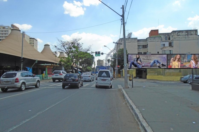 PRAÇA CÍVICA - FEIRA COBERTA - AV. PARANAÍBA - AV. GOIAS - ESTÁDIO OLÍMPICO - BRADESCO, SETOR CENTRAL, Posição CBC, Número 516